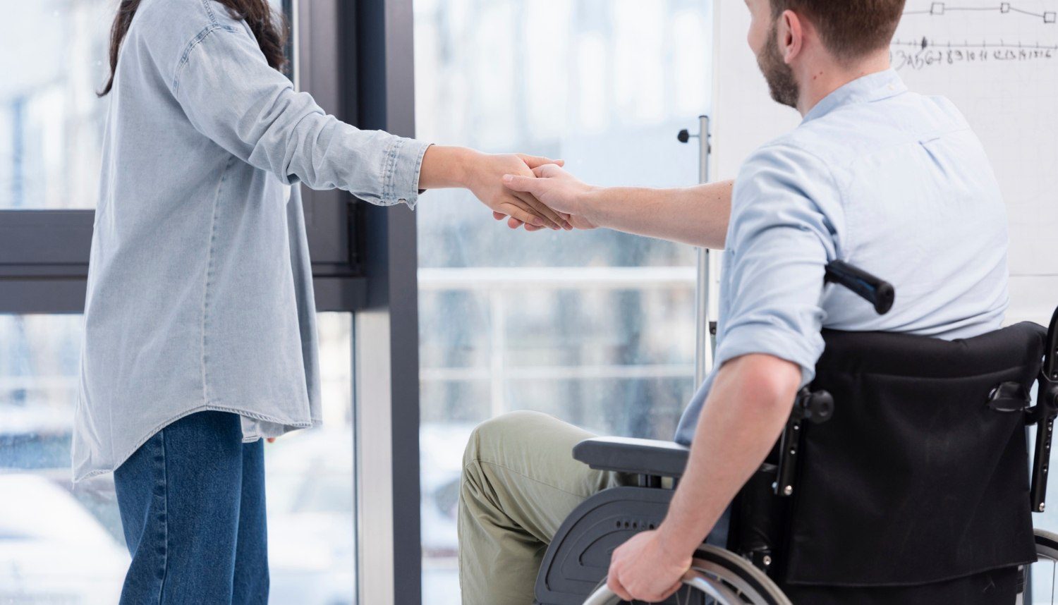 Τα βασικά αιτήματα του Φθιωτικού Σωματείου Γονέων, Κηδεμόνων και Φίλων Ατόμων με Αναπηρία (ΑΜΕΑ)