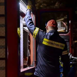 Καμένα Βούρλα: Τραγικό τέλος για ηλικιωμένο - Απανθρακώθηκε μέσα στο σπίτι του