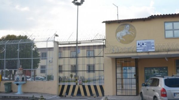 Στη φυλακή 50χρονος για τα μάτια μιας 17χρονης