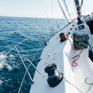 Ακυβερνησία ιστιοφόρου σκάφους στον Νότιο Ευβοϊκό Κόλπο