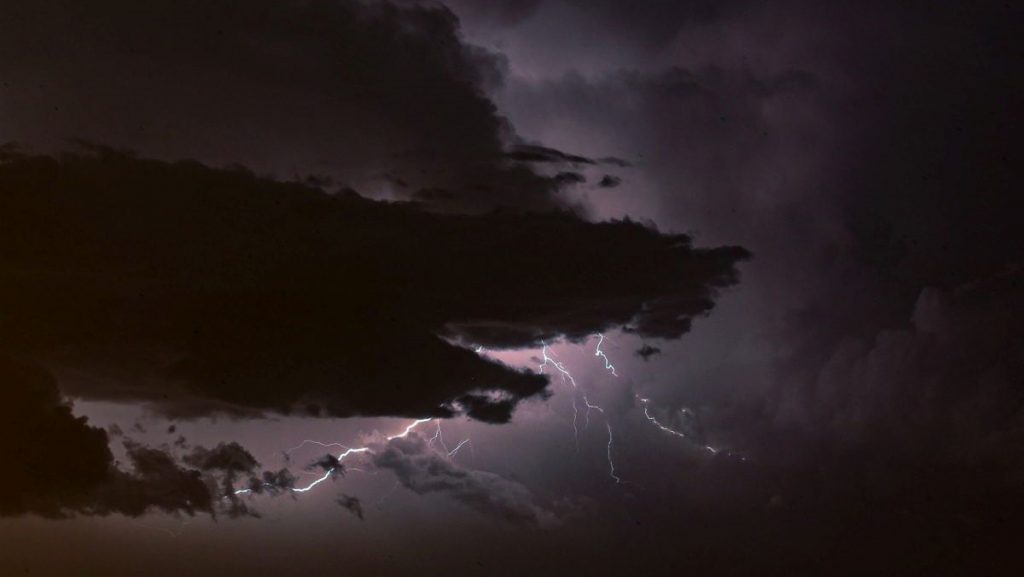 Καιρός: Σύντομο αλλά έντονο θα είναι το πέρασμα της κακοκαιρίας Kristin σήμερα Πέμπτη - Νέο κύμα κακοκαιρίας από το Σαββατοκύριακο