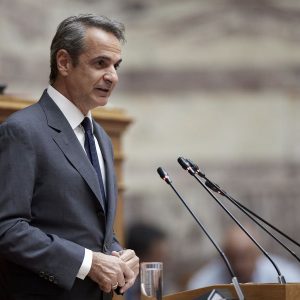 Βήμα - βήμα η συνταγματική αναθεώρηση: Τι αποφασίζεται τώρα και τι μετά τις εκλογές - Η περίπτωση της Βουλής «της μίας ημέρας»