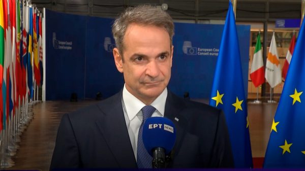 Μητσοτάκης στο CNBC: Πρέπει να προχωρήσουμε σε περαιτέρω μείωση φόρων – Ξένοι επενδυτές συνεχίζουν να έρχονται στην ελληνική οικονομία