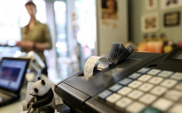 Νέος Κώδικας ΦΠΑ: Υπερψηφίστηκε το νομοσχέδιο του Υπουργείου Οικονομικών