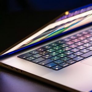 Είχε φτιάξει 203 ψεύτικα προφίλ για να εκδικηθεί τον πρώην της