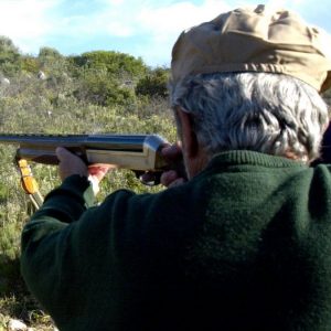 Τον πέρασαν για αγριογούρουνο και τον πυροβόλησαν!