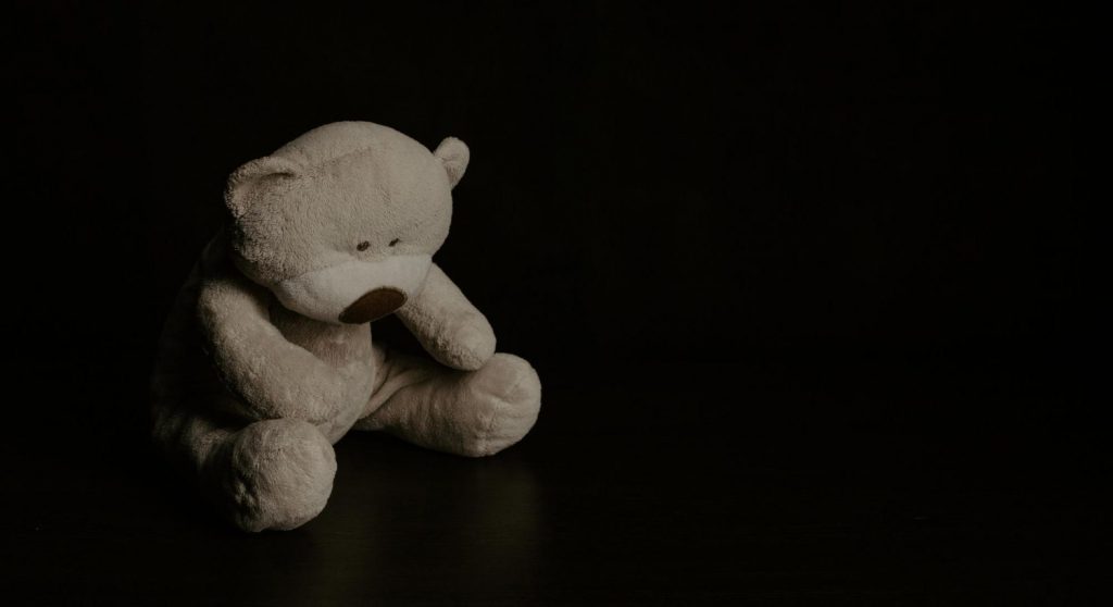 27χρονη Eλληνοκαναδή σκότωσε τους δύο μικρούς γιους της για «να ενωθούν όλοι στον Παράδεισο» με τον 72χρονο σύζυγό της που πέθανε από καρκίνο