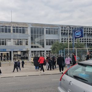 ΕΚΠΕΦ: Να παραμείνουν στη δουλειά τους οι εργασιακοί σύμβουλοι της ΔΥΠΑ