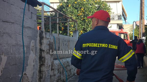 Πυρκαγιά σε σπίτι στον Αλμυρό