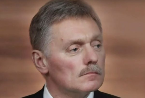 Ρωσία: Το Κρεμλίνο διαβεβαιώνει ότι δεν υπάρχει «τίποτα νέο» σχετικά με ένα ενδεχόμενο ειρηνευτικό σχέδιο για την Ουκρανία