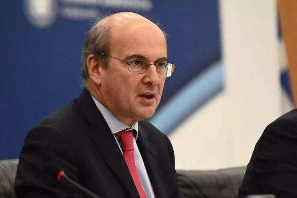 Χατζηδάκης: Τουρισμός, επενδύσεις και μείωση ανεργίας στις επιτυχίες της ελληνικής οικονομίας