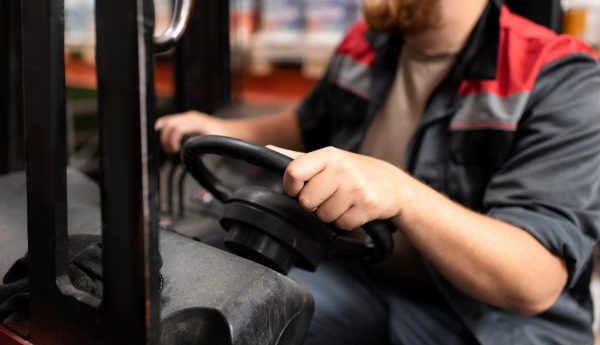 Χειριστής κλαρκ βρέθηκε νεκρός σε εργοστάσιο στην Αταλάντη