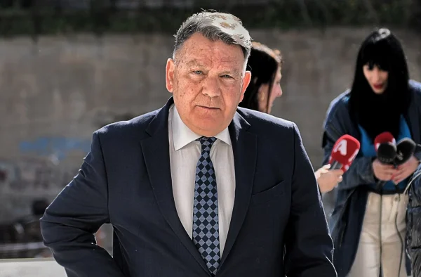 Αλέξης Κούγιας: Σε πολύ κρίσιμη κατάσταση η υγεία του - Η ανακοίνωση των παιδιών του