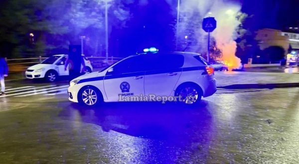 "Λαμπάδιασαν" τα ξημερώματα αυτοκίνητα που ήταν παρκαρισμένα κοντά σε πλατεία