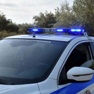 Άνδρας προσπάθησε να αρπάξει τρία παιδιά με το αυτοκίνητό του στο Θέρμο – Οδηγούσε μεθυσμένος