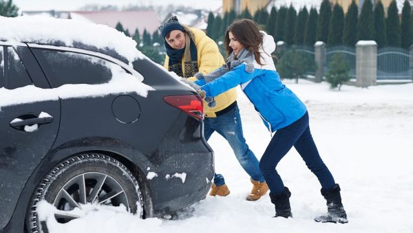 Πότε είναι υποχρεωτικές οι αλυσίδες ή οι χιονοκουβέρτες στο αυτοκίνητό μας;