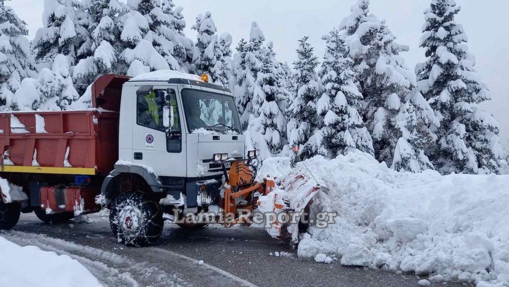 Ξεκίνησε η επέλαση του χιονιά και στη Φθιώτιδα