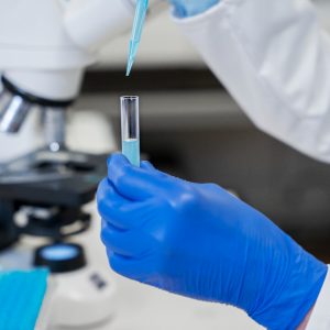 Ποιο το μέλλον των 18 παιδιών που γεννήθηκαν από το σπέρμα του δότη με μετάλλαξη που προκαλεί καρκίνο