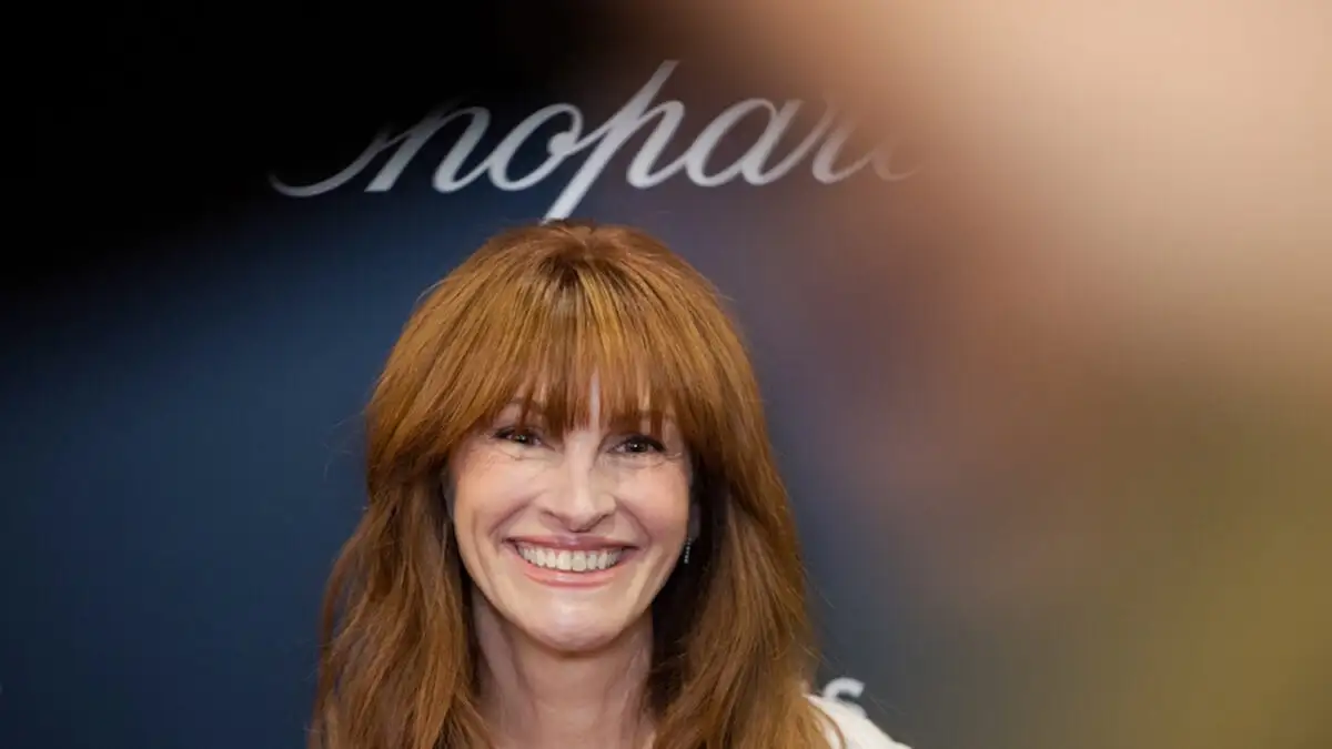 Γεύμα με τη Τζούλια Ρόμπερτς και επίσκεψη στο «Only Murders in the Building» για τη στήριξη των πληγέντων στο Λος Άντζελες