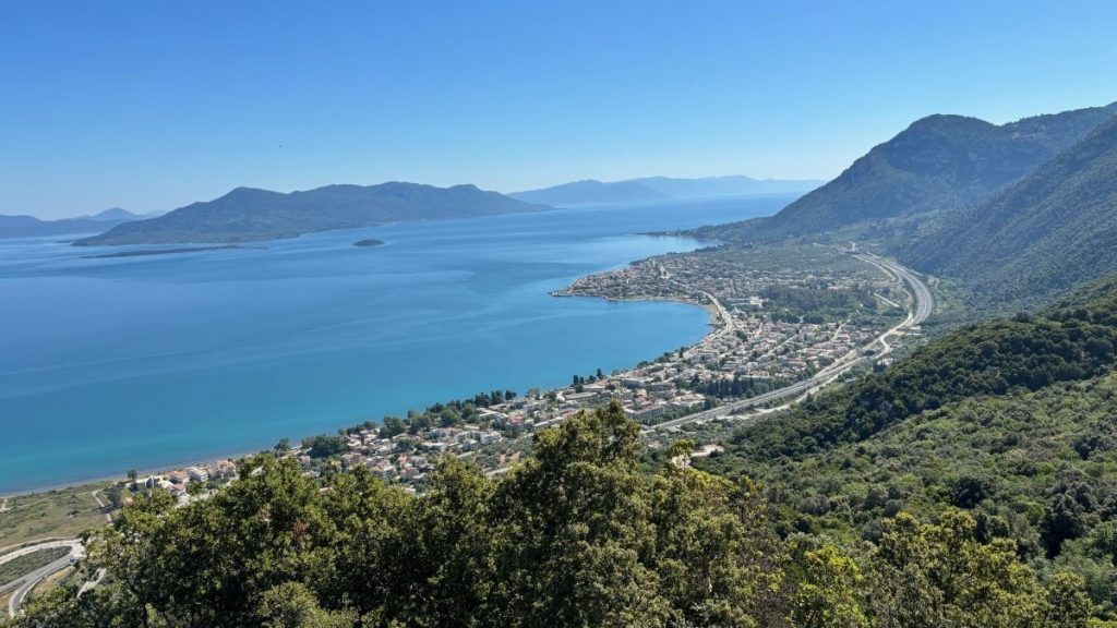 Η κοινή ανακοίνωση για την ποιότητα των νερών στις ακτές Καμένων Βούρλων και Μαντουδίου - Λίμνης - Αγίας Άννας