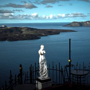 Σαντορίνη: Ακυρώθηκαν όλες οι αφίξεις κρουαζιερόπλοιων τη Δευτέρα λόγω αποχής των τουριστικών λεωφορείων