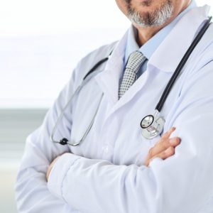 Κρήτη: «Μας ζήτησε του κόσμου τα λεφτά και αποδείχτηκε απατεώνας» λέει ο πατέρας του 33χρονου γιατρού που αγνοείται