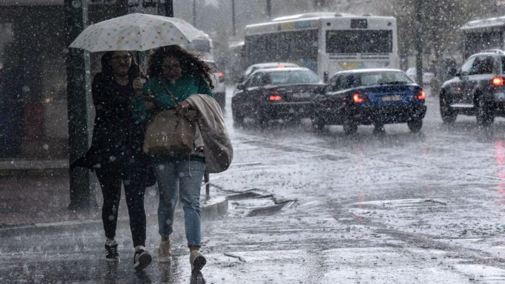 Καιρός – Meteo: Στην Αττική έβρεξε σε 4 μήνες όσο βρέχει σε έναν χρόνο