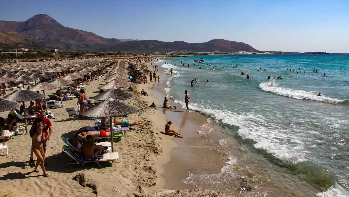 Youth Pass: Πάνω από 147.000 οι αιτήσεις για νέους 18 και 19 ετών – Μέχρι 15 Μαΐου η προθεσμία, ποιοι είναι οι δικαιούχοι