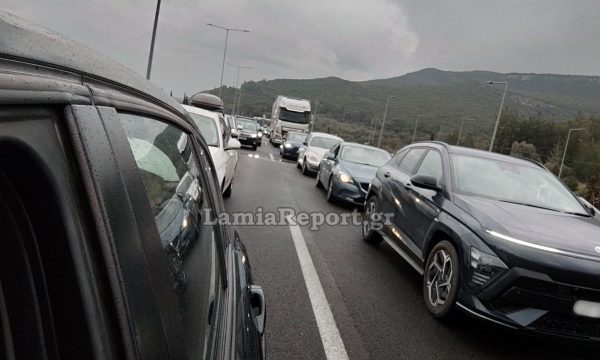 Τέλη κυκλοφορίας 2026: Πότε λήγουν οι προθεσμίες και ποια είναι τα πρόστιμα για εκπρόθεσμη πληρωμή