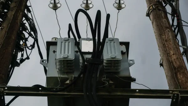 Θεσσαλονίκη: Έκρηξη σε υποσταθμό της ΔΕΗ στο κέντρο της πόλης