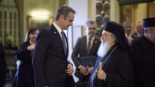 Με τον Πατριάρχη Ιεροσολύμων Θεόφιλο Γ’ συναντήθηκε ο Κυριάκος Μητσοτάκης στο Ισραήλ