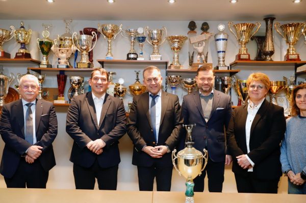 Ανακοίνωση χορηγίας ONEX: H ομάδα άρσης βαρών πάλι ψηλά