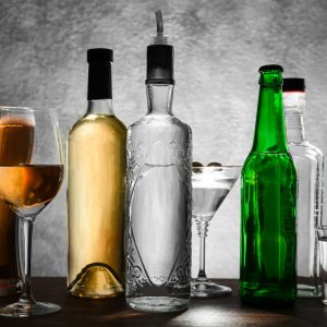 Αγρίνιο: Στο νοσοκομείο μια 17χρονη μετά από κατανάλωση αλκοόλ – Συνελήφθη ο ιδιοκτήτης του μπαρ