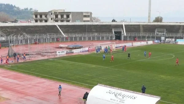 Ανεπανάληπτο γκολ στη Super League 2 με απευθείας εκτέλεση κόρνερ