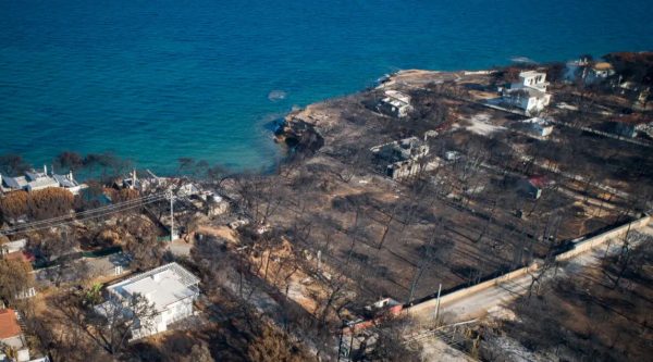 Συγγενείς θυμάτων στο Μάτι κατά Τσίπρα: Δεν είναι έντιμο να μετατρέπεις μια κρατική κατάρρευση σε προσωπικό δράμα