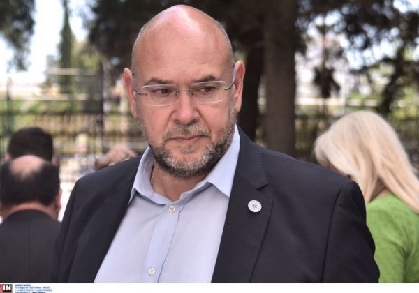 Νίκος Παπαευσταθίου: Παραιτήθηκε ο πρόεδρος του ΕΚΑΒ και αναλαμβάνει Γενικός Γραμματέας Πολιτικής Προστασίας