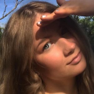 Πέθανε 21χρονη δημοφιλής influencer: «Η ζωή μου μπορεί να είναι σύντομη, αλλά πραγματικά πιστεύω πως την έζησα στο έπακρο