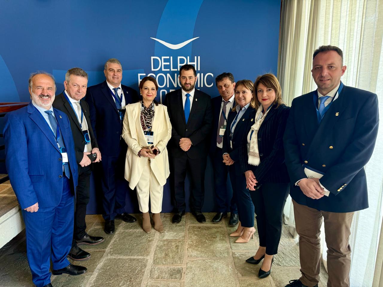 Φάνης Σπανός και Περιφέρεια Στερεάς στο 10ο Οικονομικό Φόρουμ Δελφών