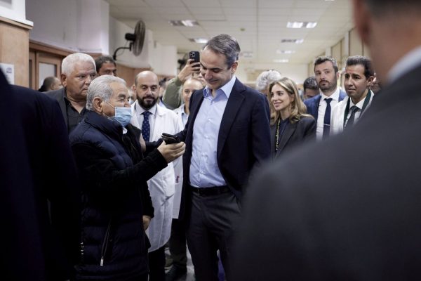 Μητσοτάκης από Τζάνειο: Χτίζουμε βήμα-βήμα ένα νέο ΕΣΥ -Οι πόροι του Ταμείου Ανάκαμψης δεν κατευθύνονται σε λίγους