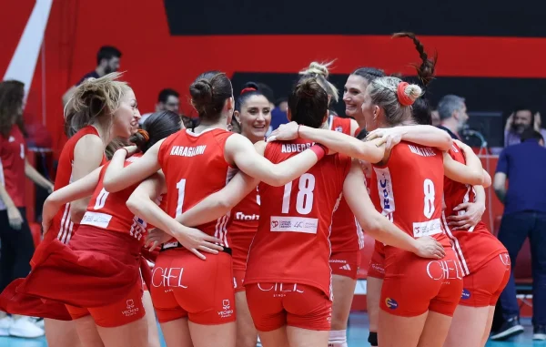 Ολυμπιακός – Παναθηναϊκός 3-2: Προβάδισμα για την πρόκριση στον τελικό οι «ερυθρόλευκες»