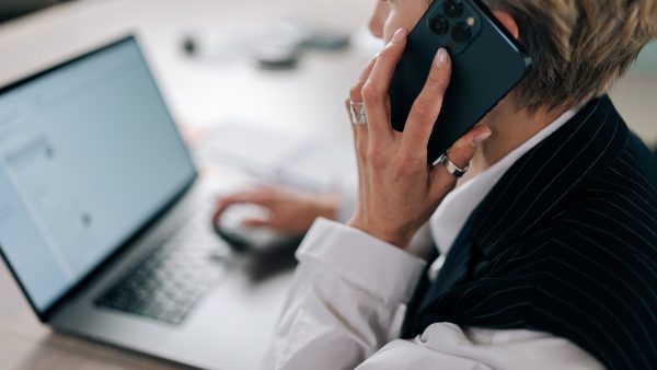 «Σας τηλεφωνούμε από το Ταμείο του Δήμου Λαμιέων» - Προσοχή απατεώνες!