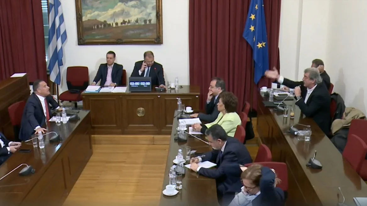 Επεισόδιο Γεωργιάδη – Πολάκη στη Βουλή: «Να πας λεβέντικα να δικαστείς» - «Λες παπ...»