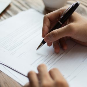 Χαλκίδα: Στα δικαστήρια δύο αδέλφια για πλαστή διαθήκη