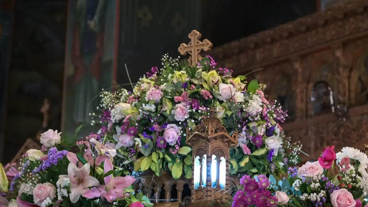 Πάσχα: Οδηγίες προστασίας από τα ατυχήματα στον Επιτάφιο και την Ανάσταση – Οι πρώτες βοήθειες