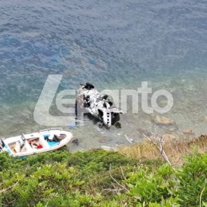 Αυτοκίνητο έφυγε σε γκρεμό και βρέθηκε στη θάλασσα - Νεκρή η 27χρονη οδηγός (ΒΙΝΤΕΟ)