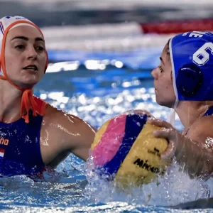 Ελλάδα – Ολλανδία 15-13: Στον τελικό του παγκοσμίου κυπέλλου η εθνική πόλο των γυναικών