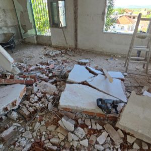 Τραγωδία στα Φάρσαλα: Νεκρός 19χρονος πυροσβέστης που καταπλακώθηκε από τοίχο στο σπίτι που ανακαίνιζε - ΒΙΝΤΕΟ