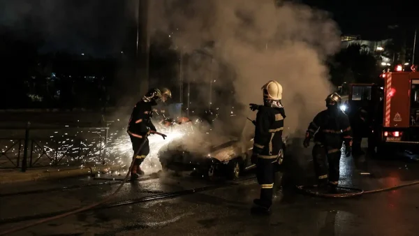 Τραγωδία στον Ασπρόπυργο: Aυτοκίνητό πήρε φωτιά μετά από τροχαίο - Εντοπίστηκε απανθρακωμένος o οδηγός του