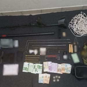Καρπενήσι: Το μπλόκο των αστυνομικών έβγαλε «κυνηγούς» αρχαίων!