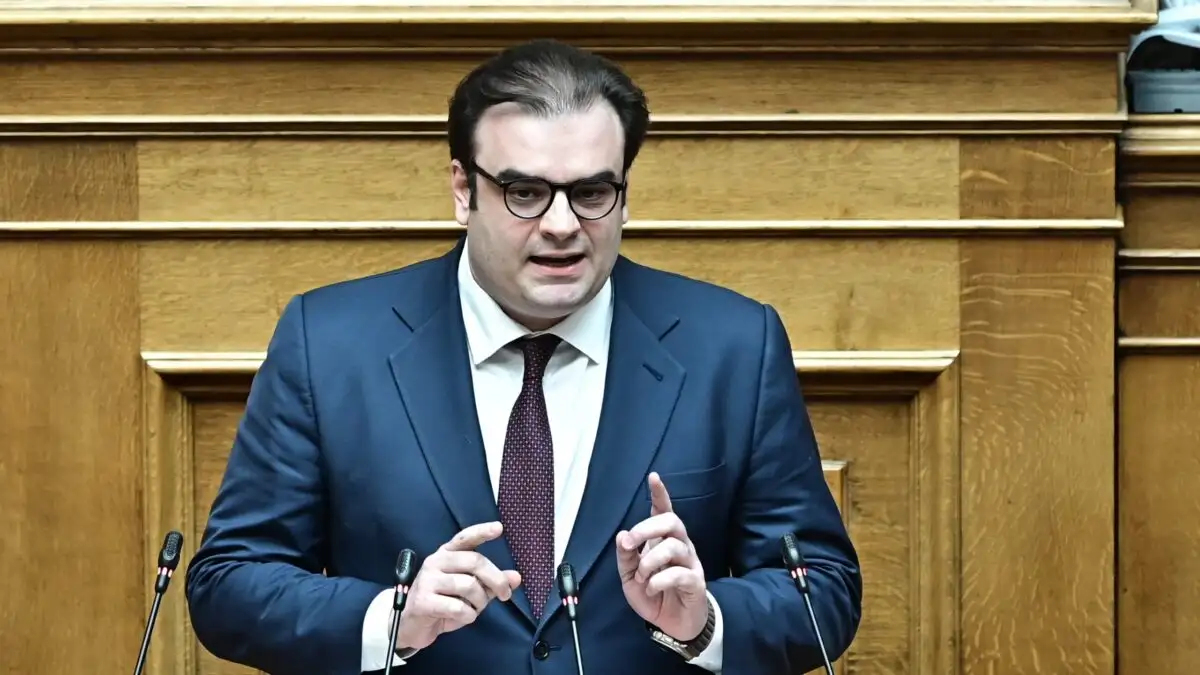 H εξειδίκευση των νέων μέτρων στήριξης από τον Κυριάκο Πιερρακάκη